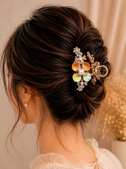 Hair Barrette 🌸💫