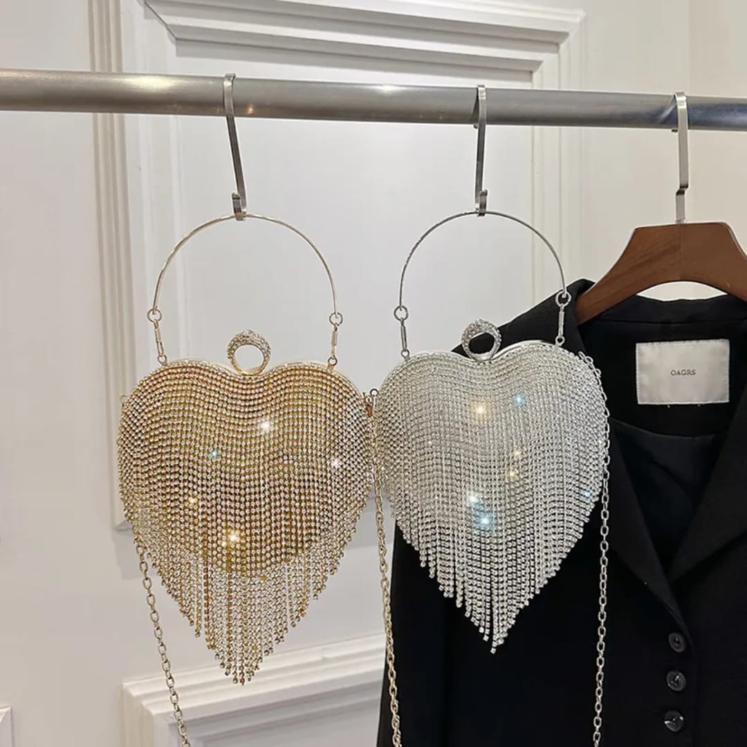 💖 Dazzling Heart Clutch 💖