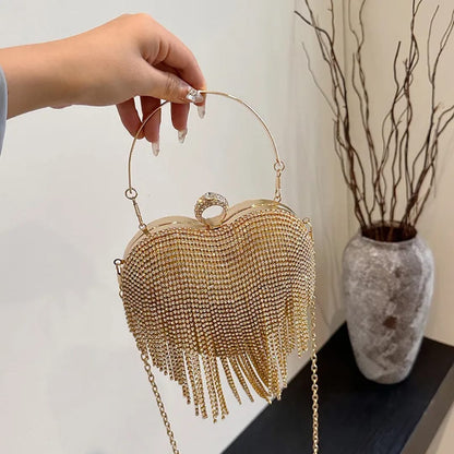 💖 Dazzling Heart Clutch 💖