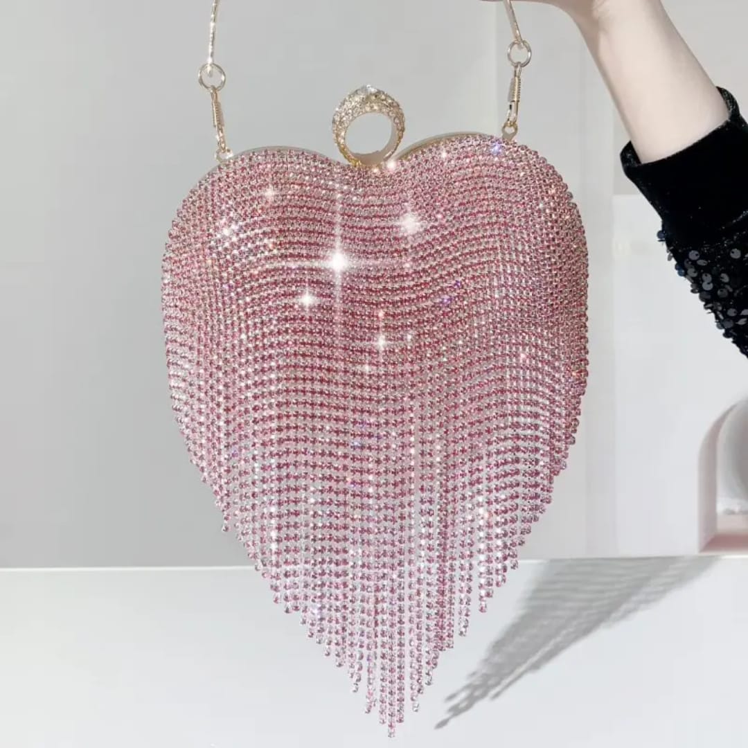 💖 Dazzling Heart Clutch 💖